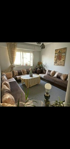 Appartement partagé située à peu près dix minutes de la plage